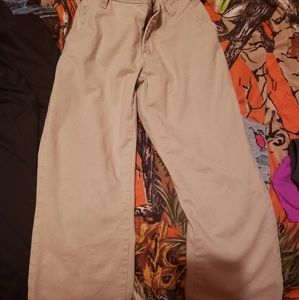 Kakhi pants